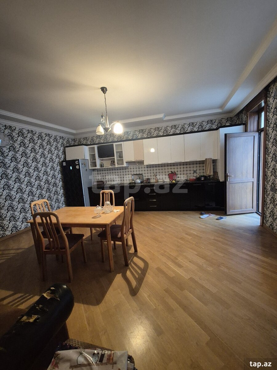 Həyət evi, Gəncə ş. (11)