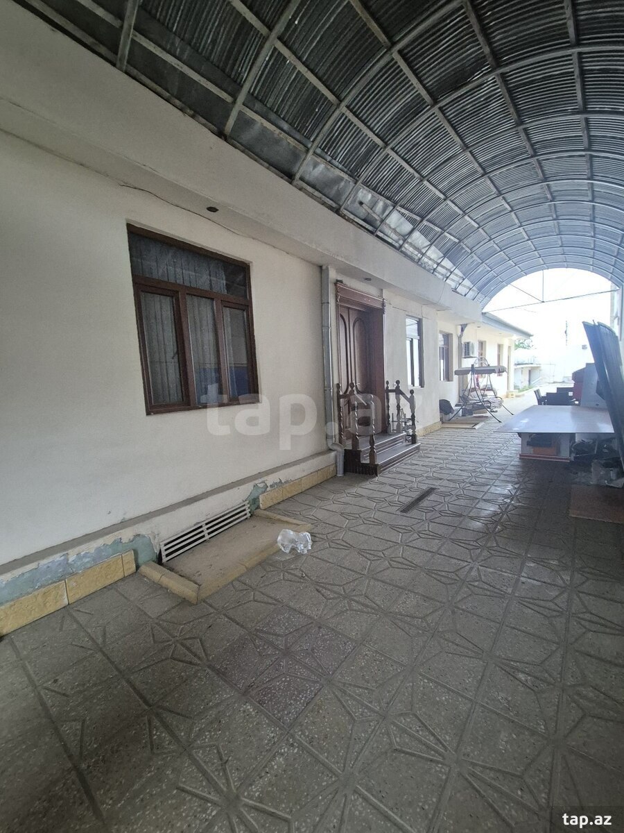 Həyət evi, Gəncə ş. (16)