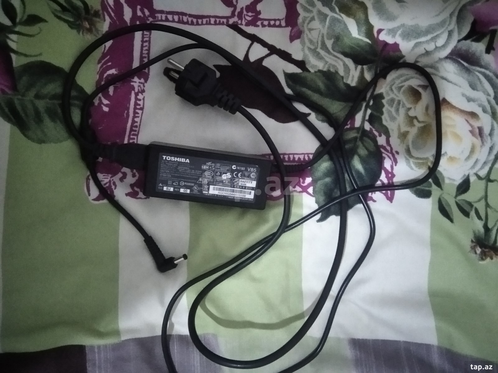 Noutbuk Toshiba i5 (8)