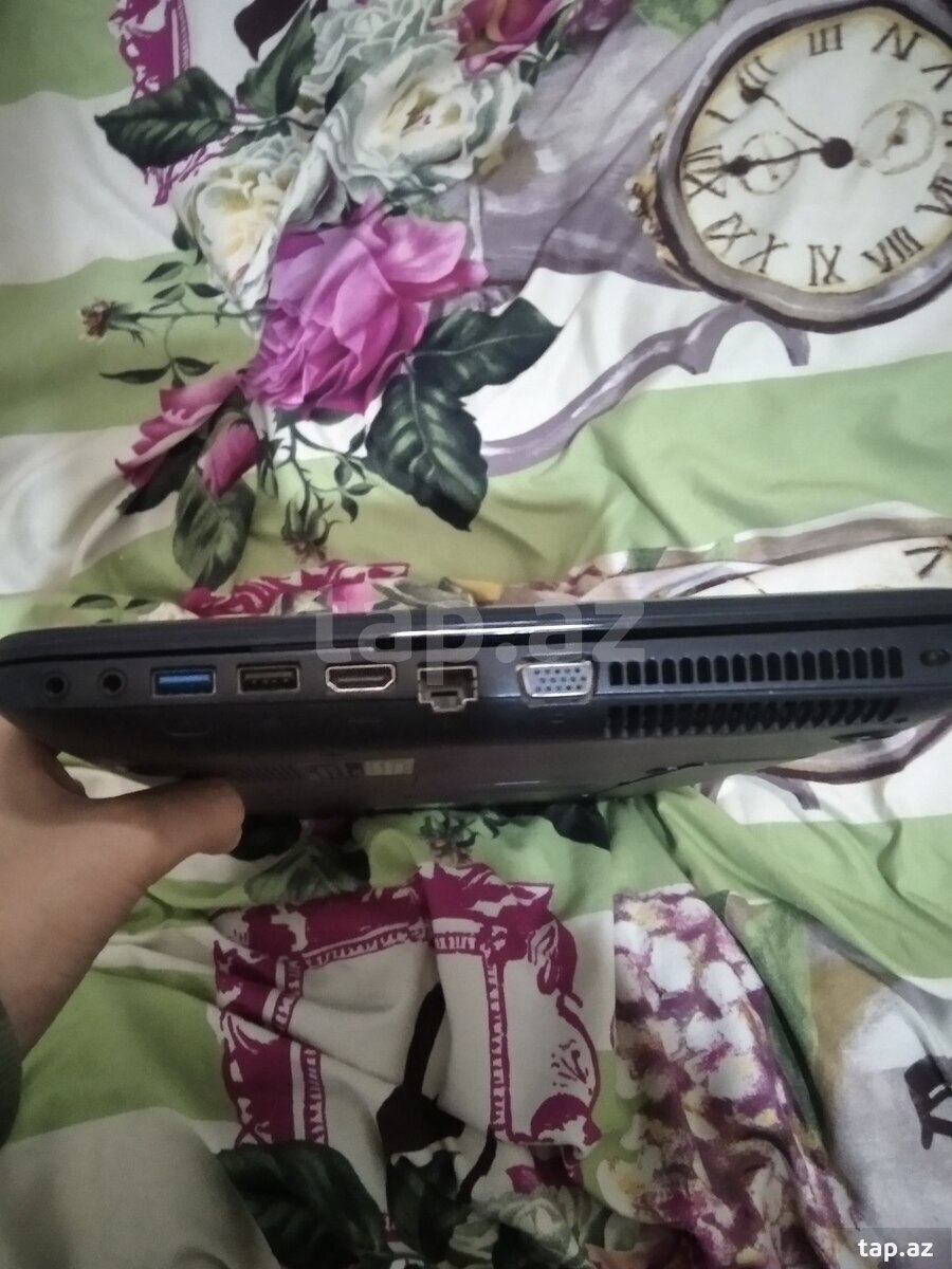 Noutbuk Toshiba i5 (10)