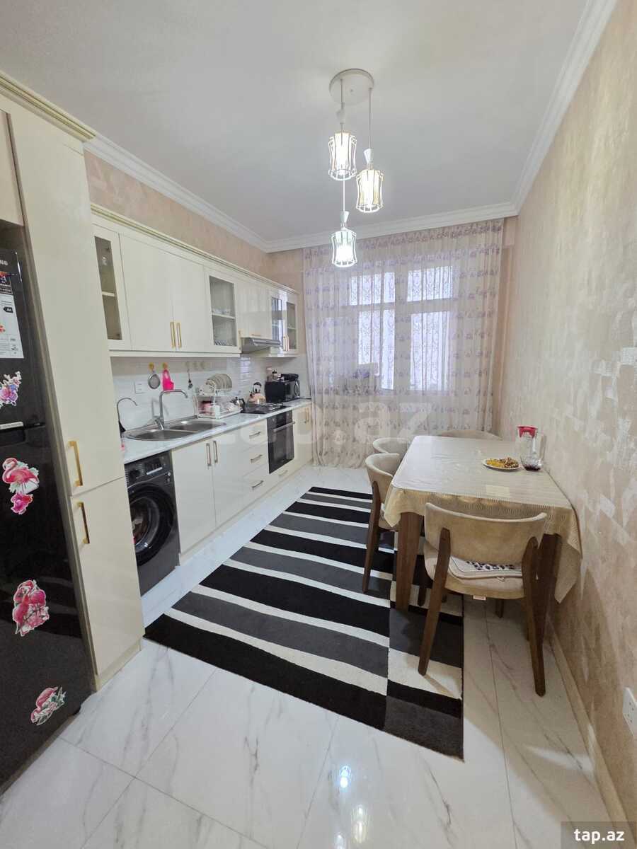 3-otaqlı yeni tikili, Qurtuluş küç. 93, 92 m²