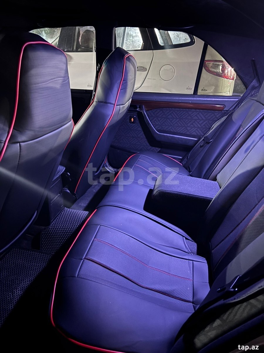 Mercedes 200, 1994 il (3)
