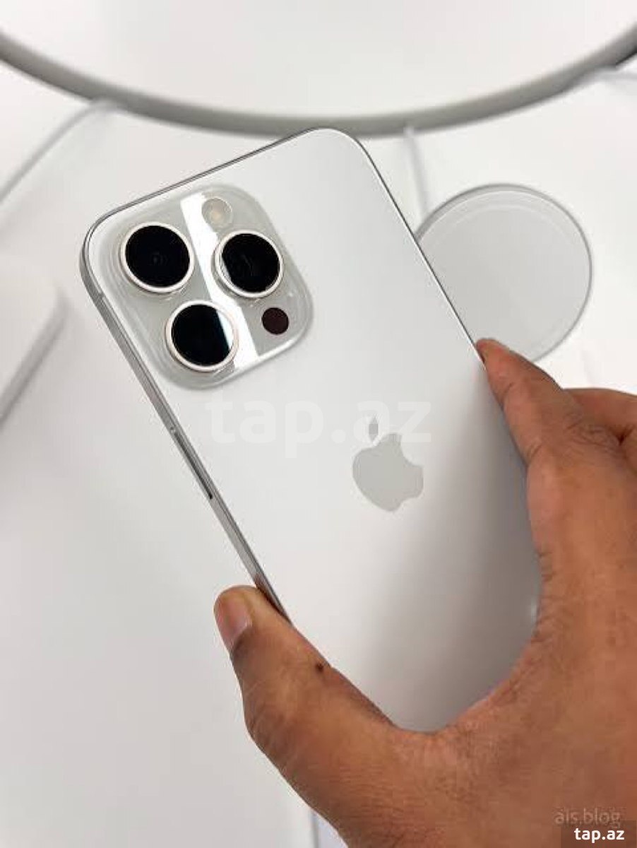 Apple iPhone 15 Pro Max White Titanium 256GB/8GB (2)