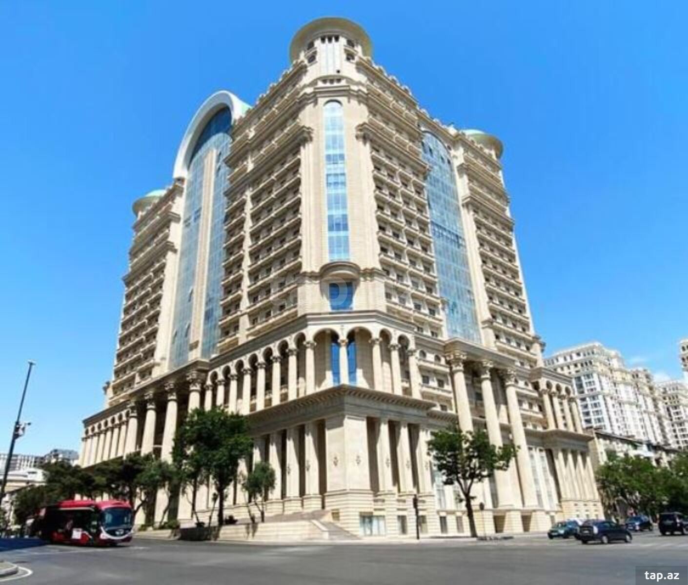 5-otaqlı yeni tikili, H.Cavid pr., 303 m²