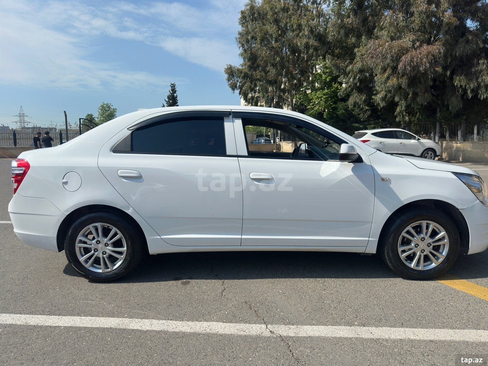 Chevrolet Cobalt, 2022 il (4)