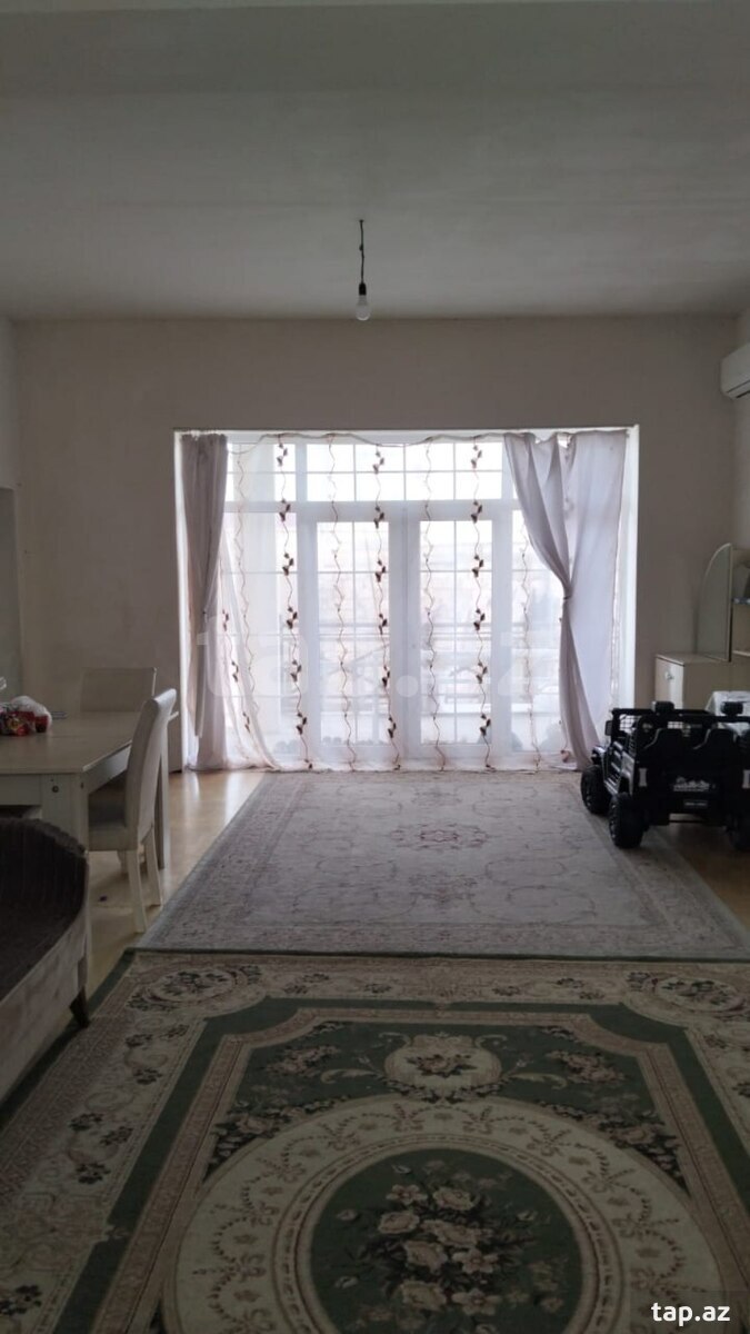 Həyət evi, Qala qəs. (3)