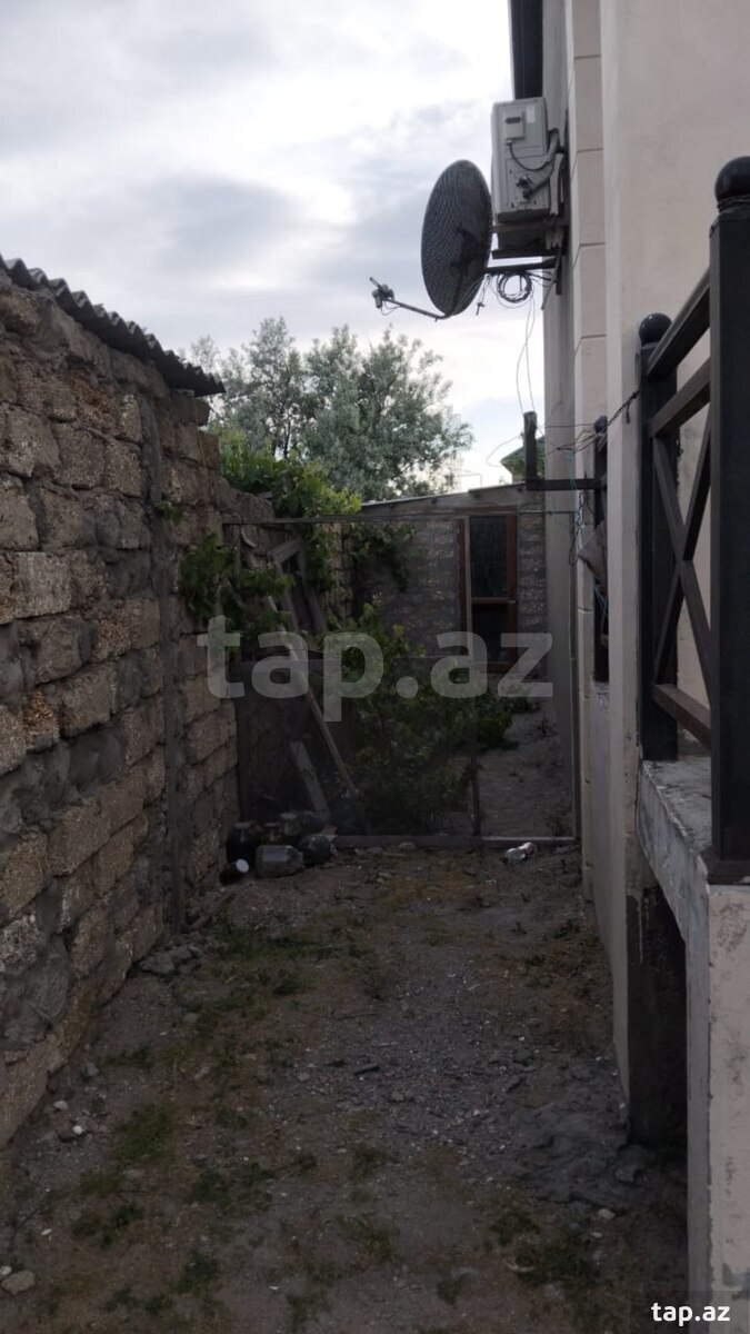 Həyət evi, Qala qəs. (9)