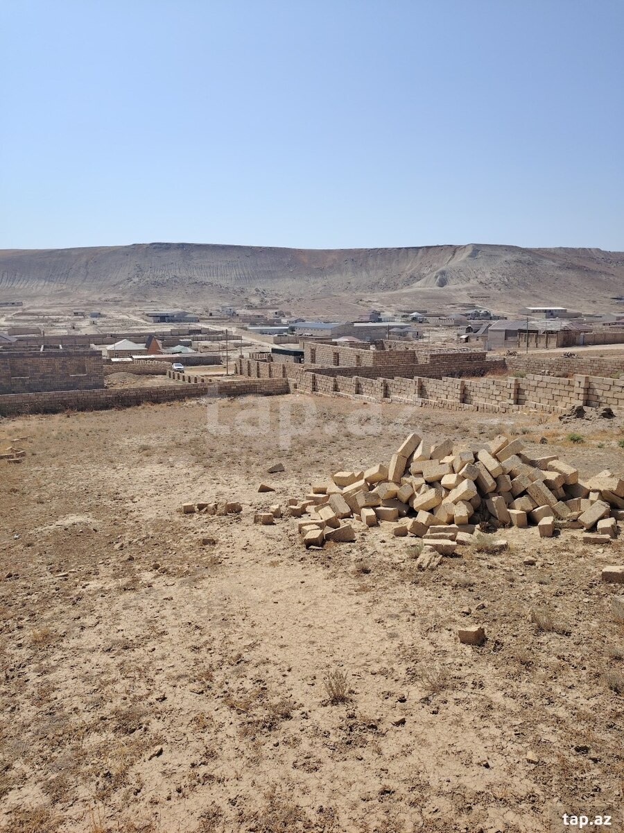 8 sot torpaq sahəsi, Qobu qəs. (3)
