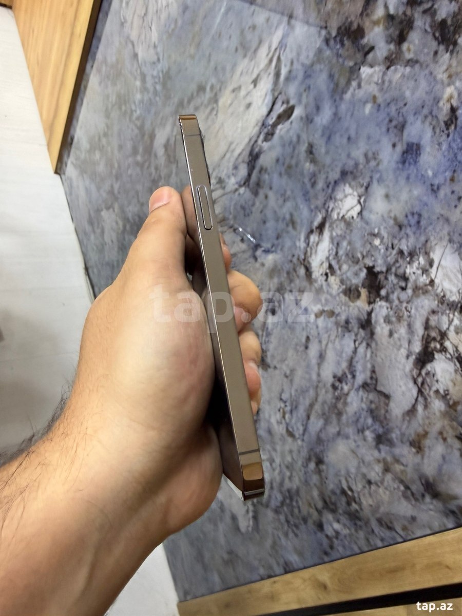 Apple iPhone 12 Pro Graphite 256GB/6GB (3)