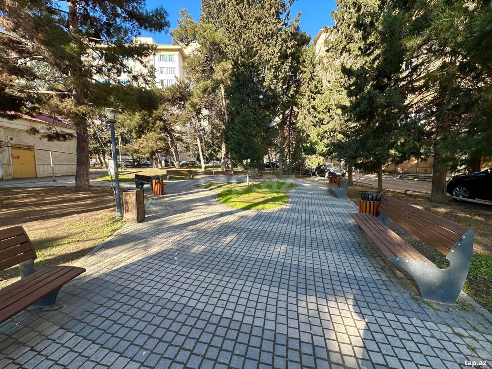 3-otaqlı mənzil, Azadlıq m., 90 m²