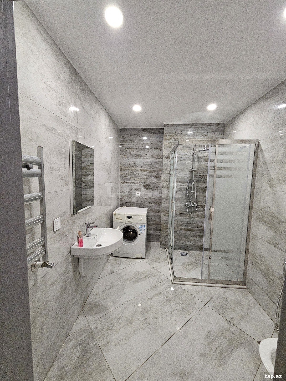 2-otaqlı yeni tikili kirayə verilir, Dərnəgül m., 59.9 m² (2)