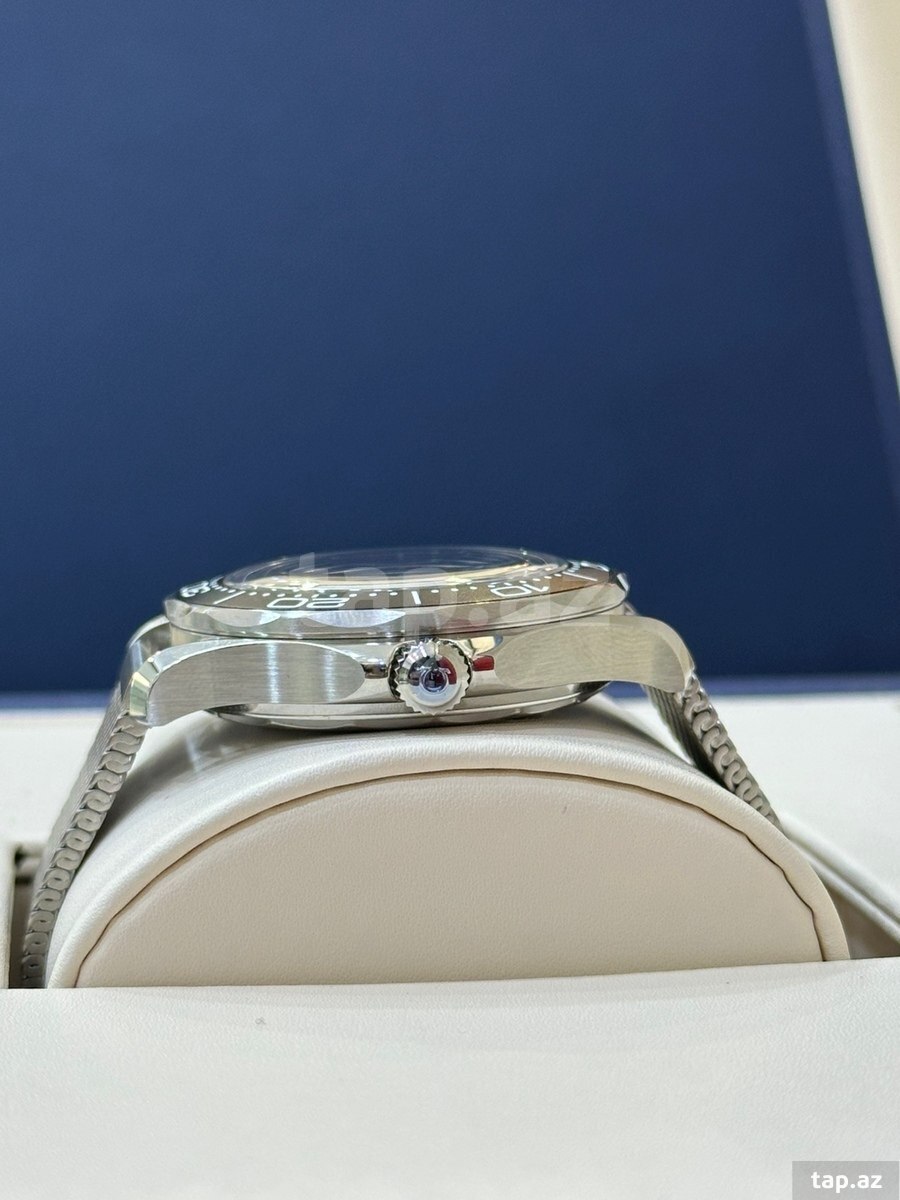 Omega Seamaster DIVER 300M qol saatı  (4)