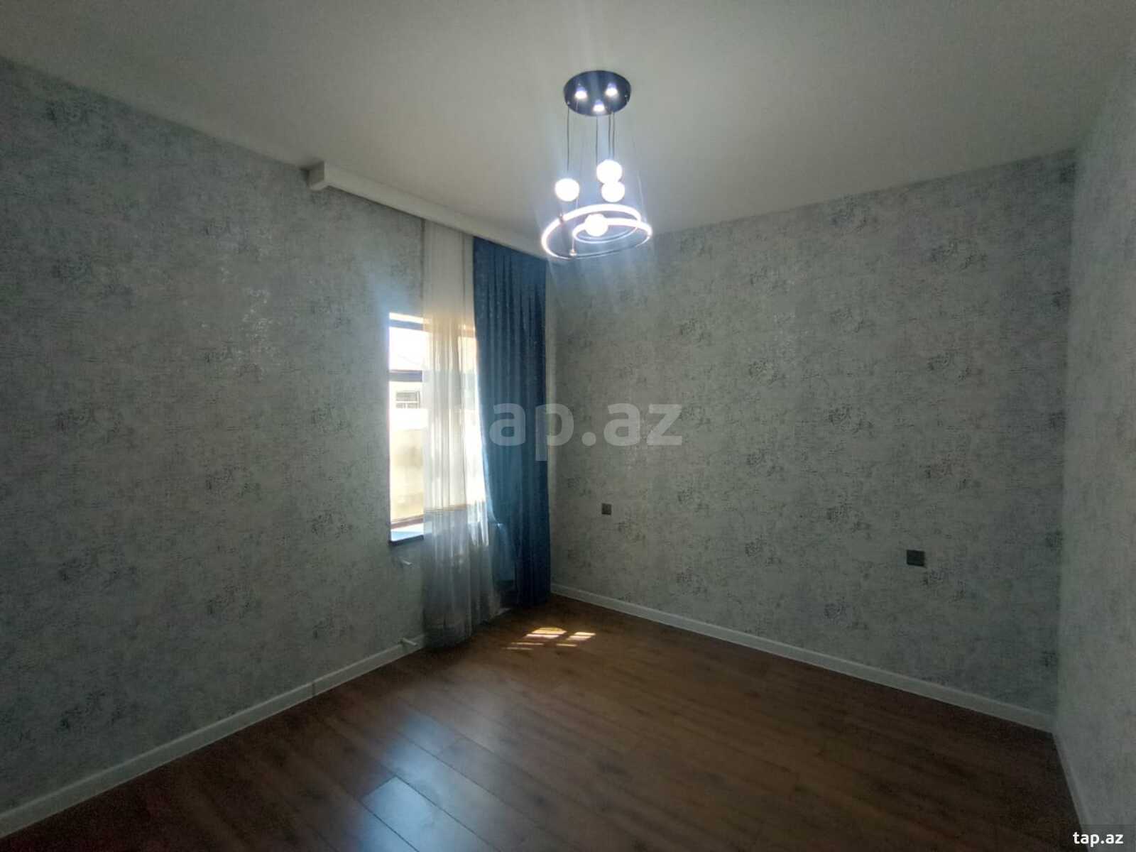Həyət evi, Savalan qəs. (8)