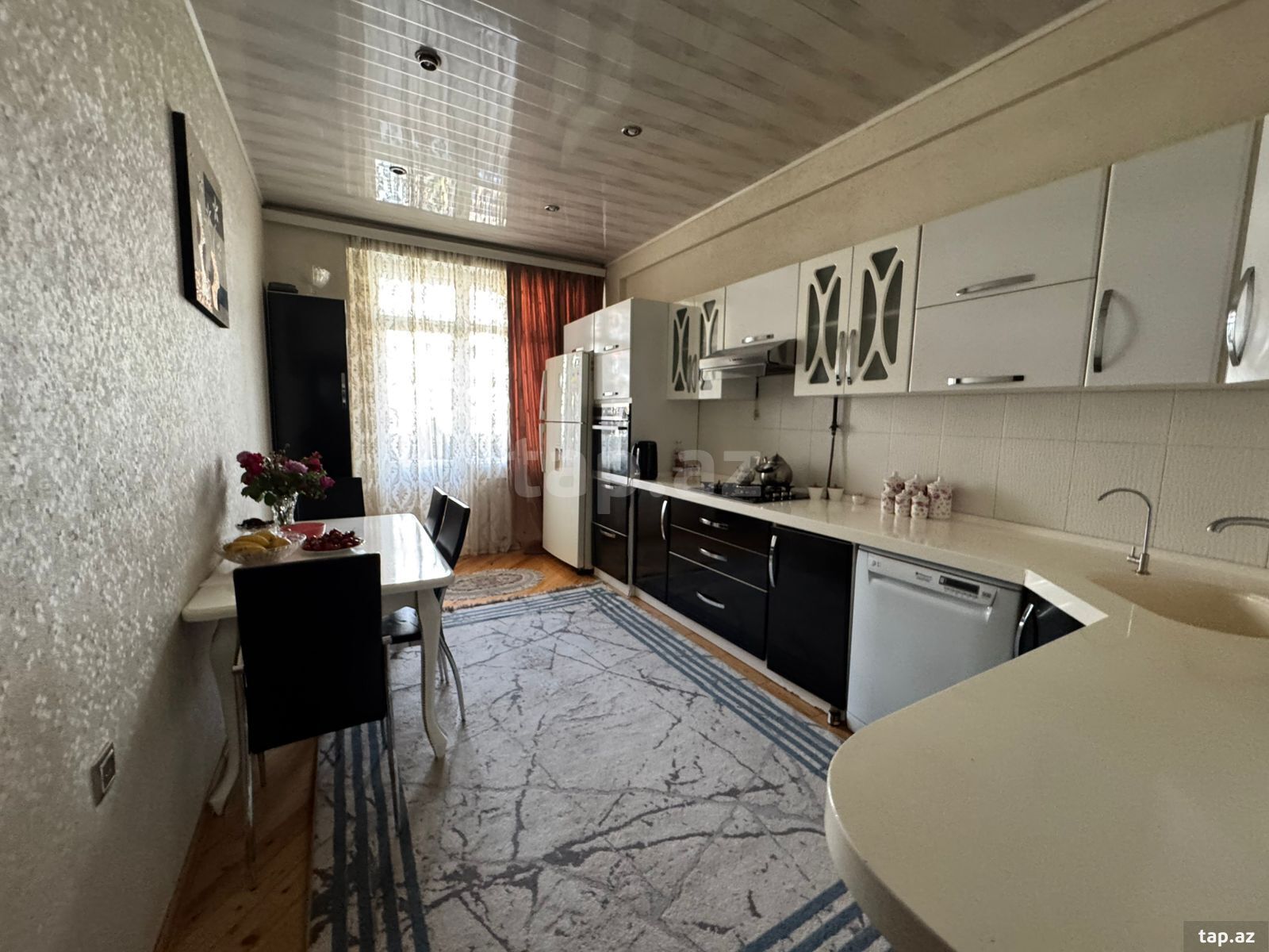 3-otaqlı yeni tikili, Şövkət Məmmədova küç., 120 m²