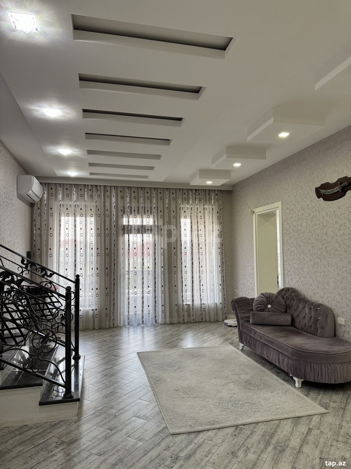 Villa, Xırdalan ş.