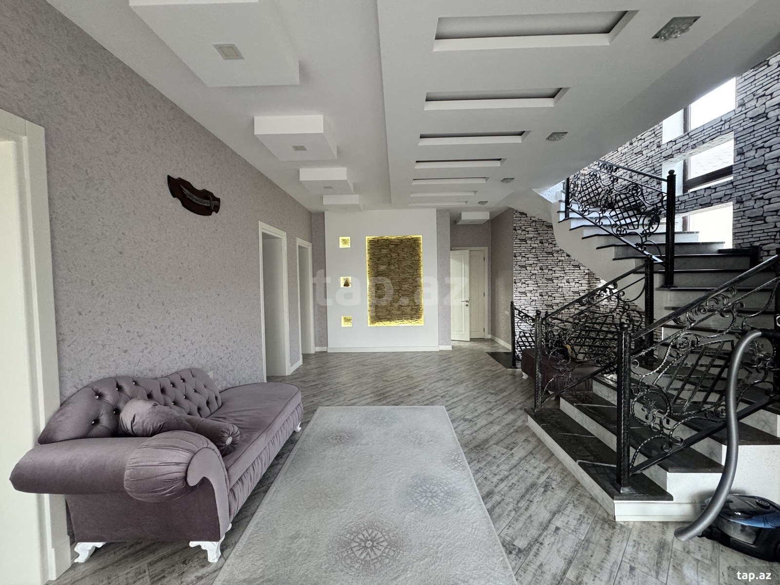 Villa, Xırdalan ş.