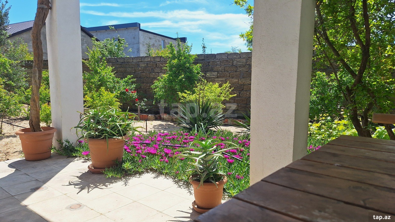 Bağ evi kirayə verilir, Pirşağı qəs. (3)