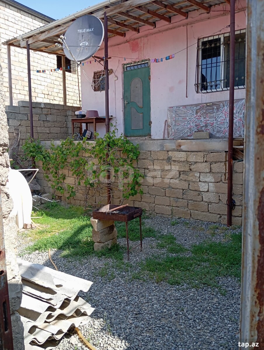 Həyət evi, Lökbatan qəs. (2)