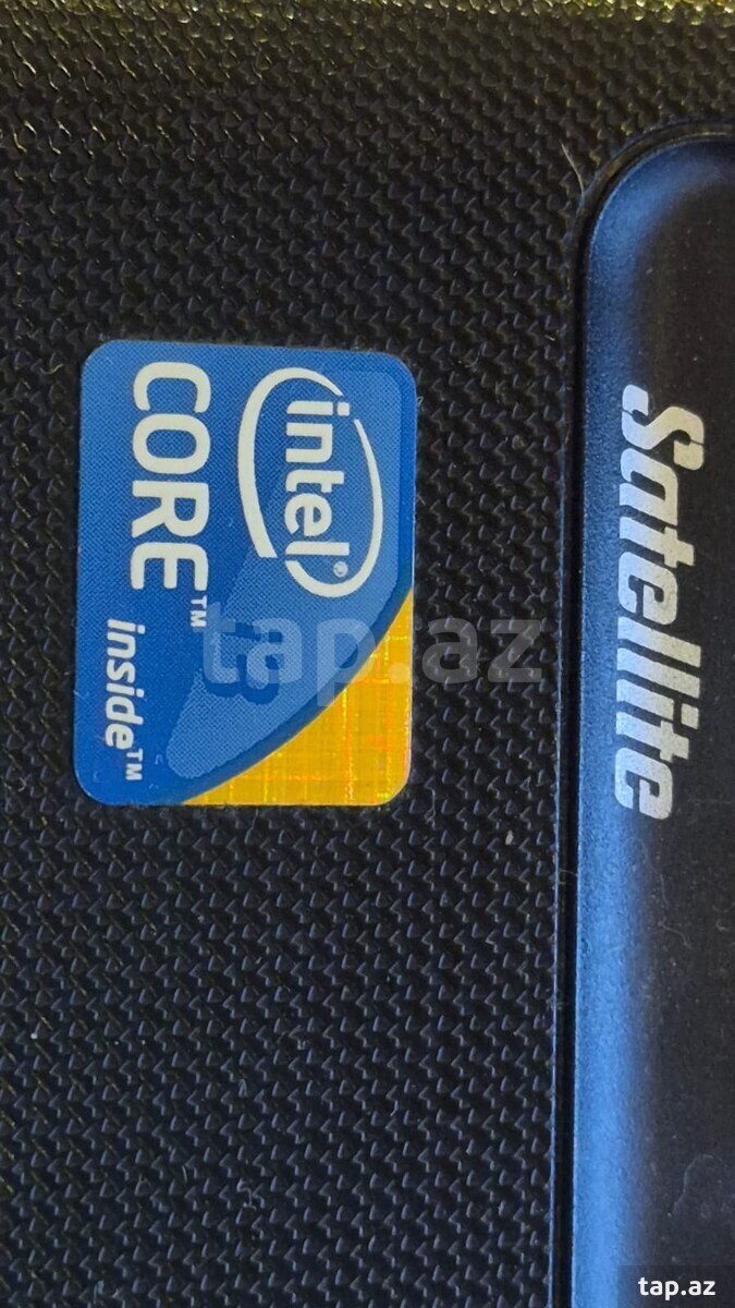 Noutbuk Toshiba Satellite Core i3 (2)
