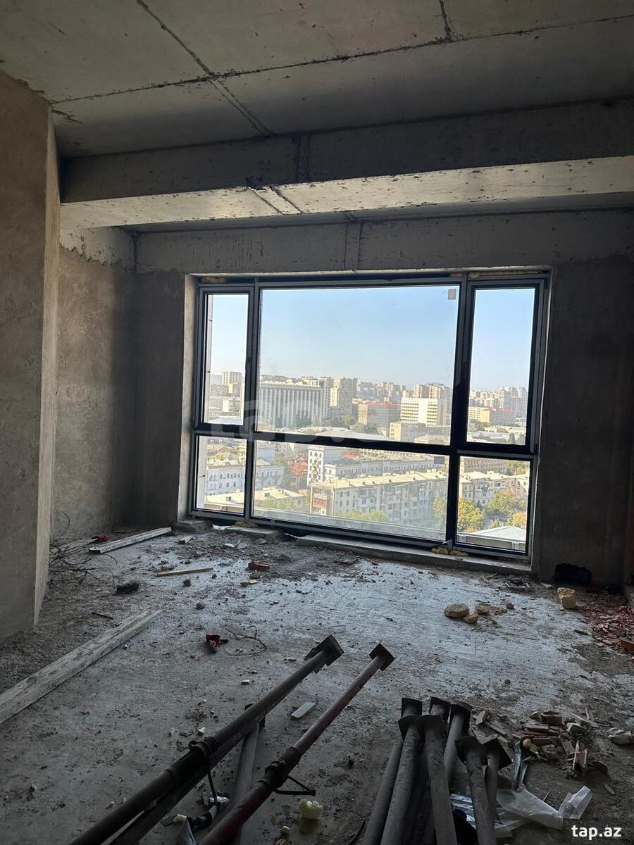 3-otaqlı yeni tikili, Ələsgər Ələkbərov küç., 147.3 m²