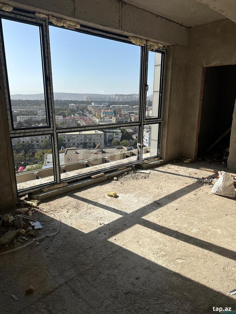 3-otaqlı yeni tikili, Ələsgər Ələkbərov küç., 147.3 m²