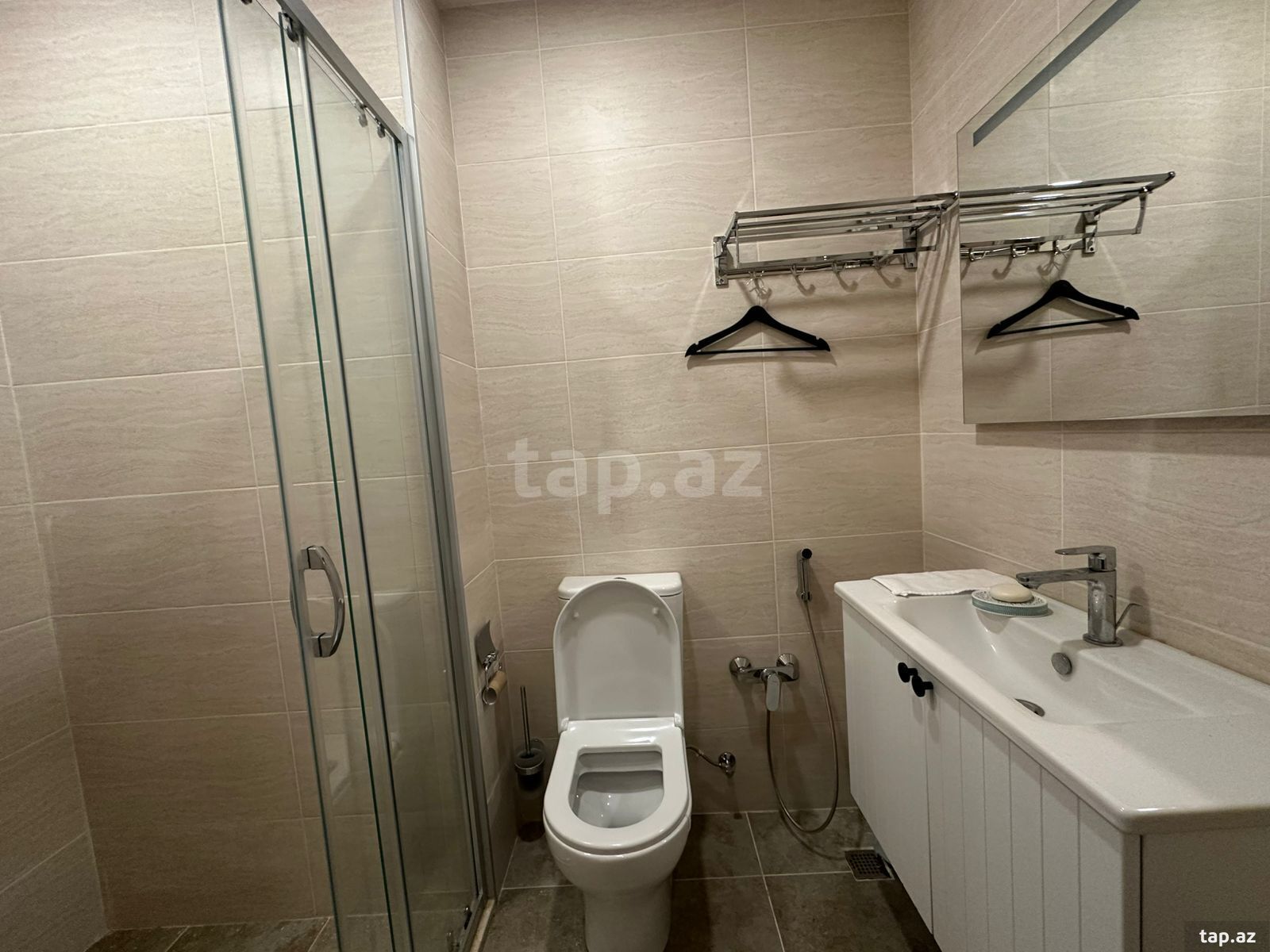 3-otaqlı yeni tikili kirayə verilir, Bayıl qəs., 135 m² (13)