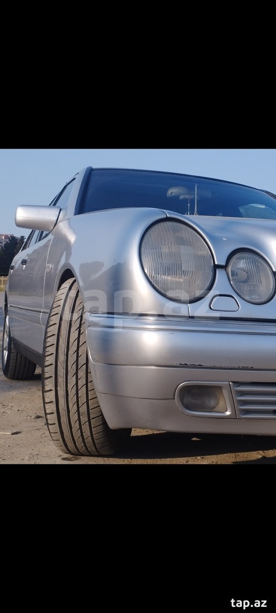 Mercedes E 230, 1996 il