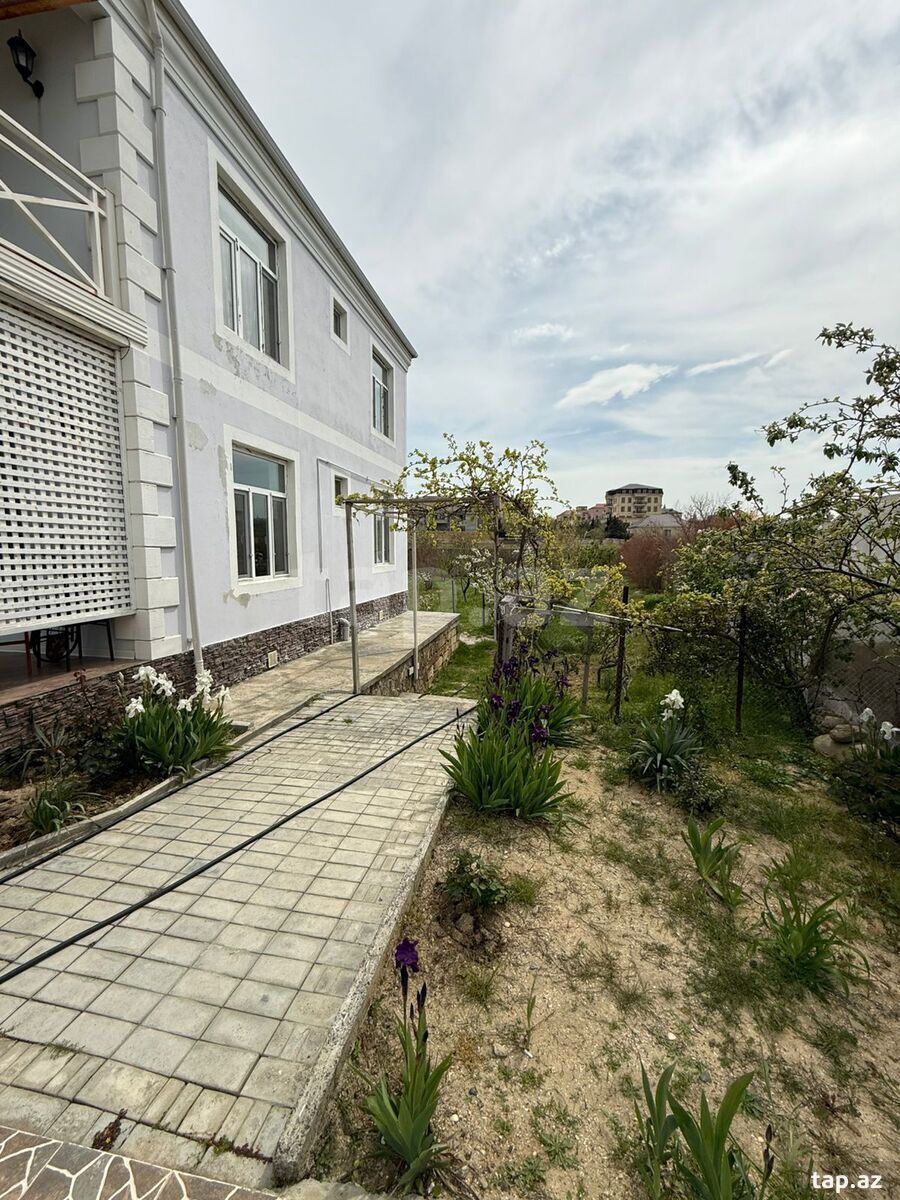 Həyət evi, Novxanı qəs. (23)