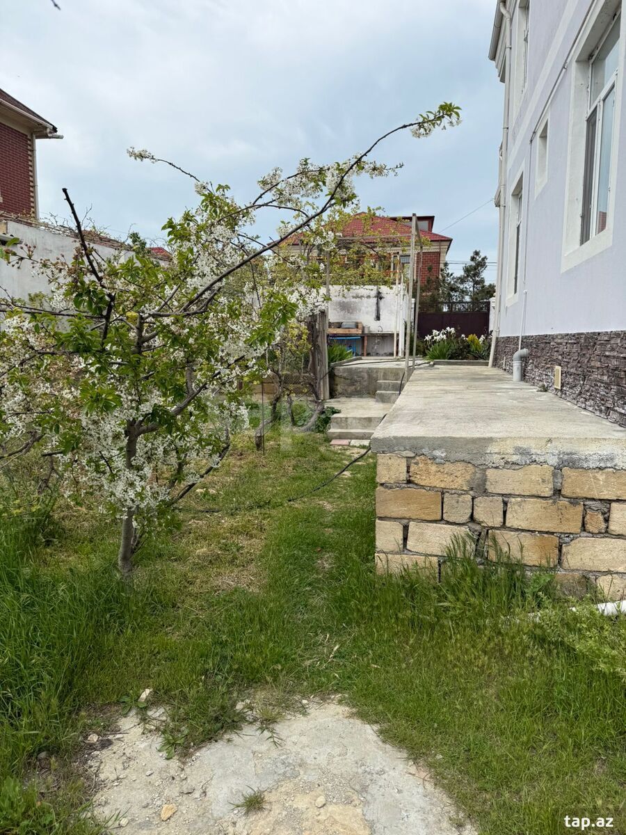 Həyət evi, Novxanı qəs. (21)