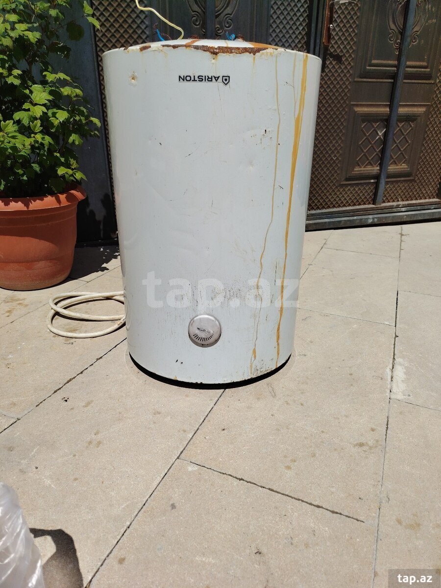 Su qızdırıcısı Ariston