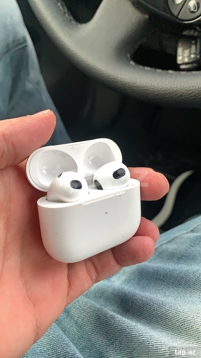 AirPods 3
