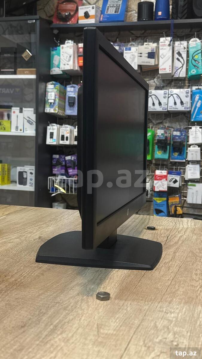 HP Monitor V197 (3)