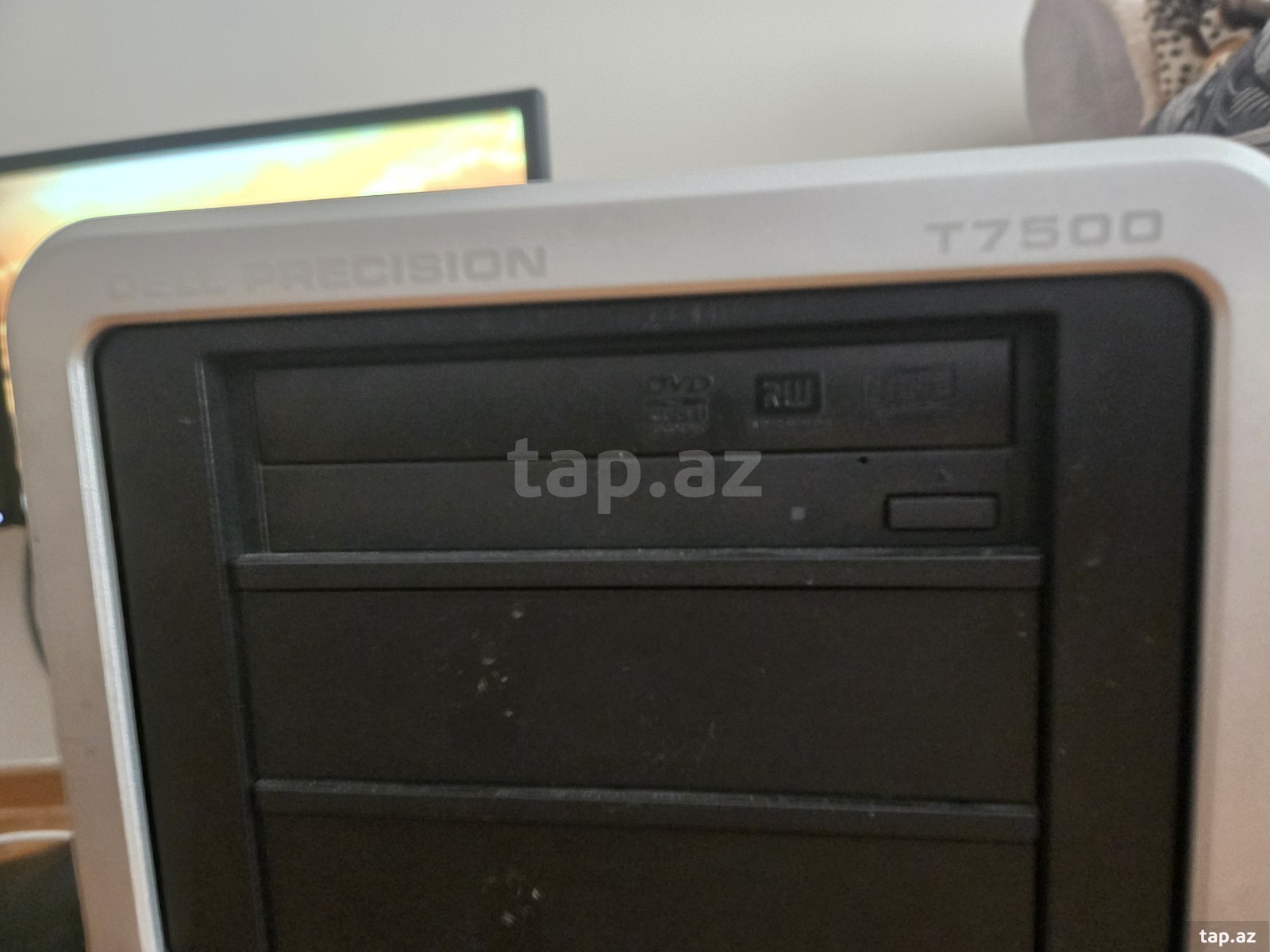 Workstation Dell 7500 (5)