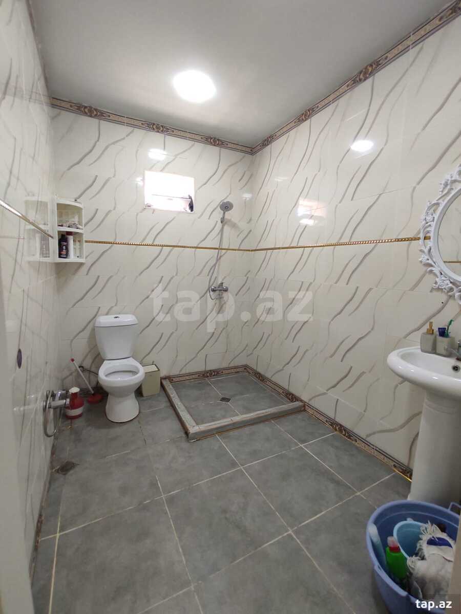 Həyət evi, Novxanı qəs. (14)