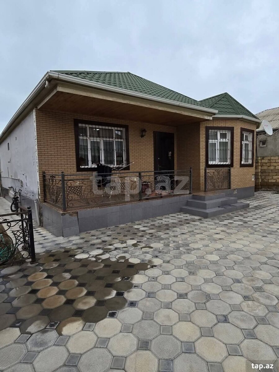 Həyət evi, Novxanı qəs.