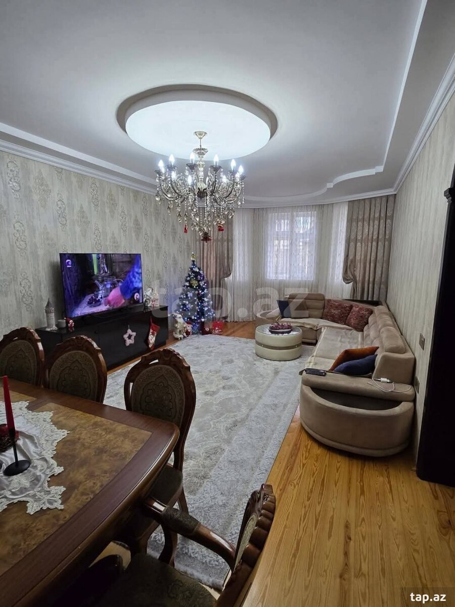 Həyət evi, Novxanı qəs. (2)
