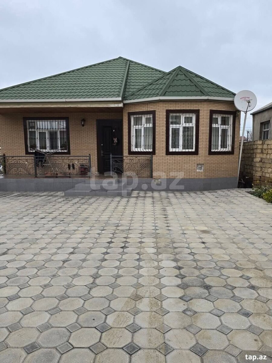 Həyət evi, Novxanı qəs. (21)