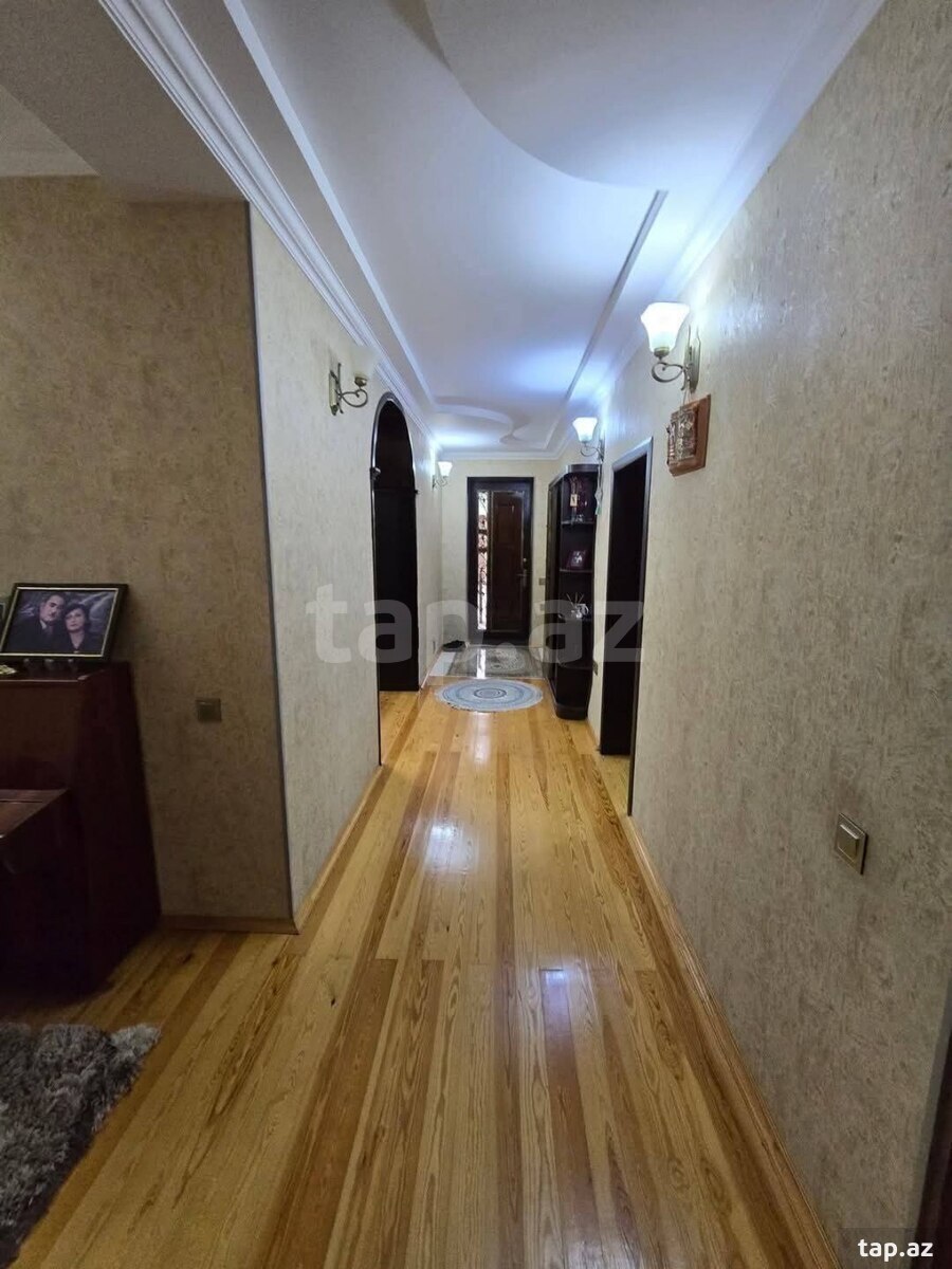 Həyət evi, Novxanı qəs. (23)
