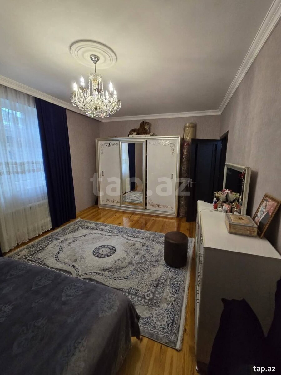 Həyət evi, Novxanı qəs. (26)