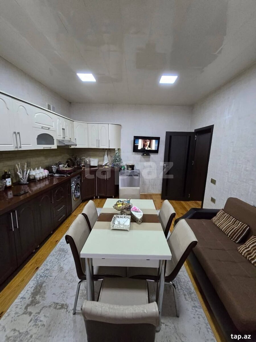 Həyət evi, Novxanı qəs. (29)