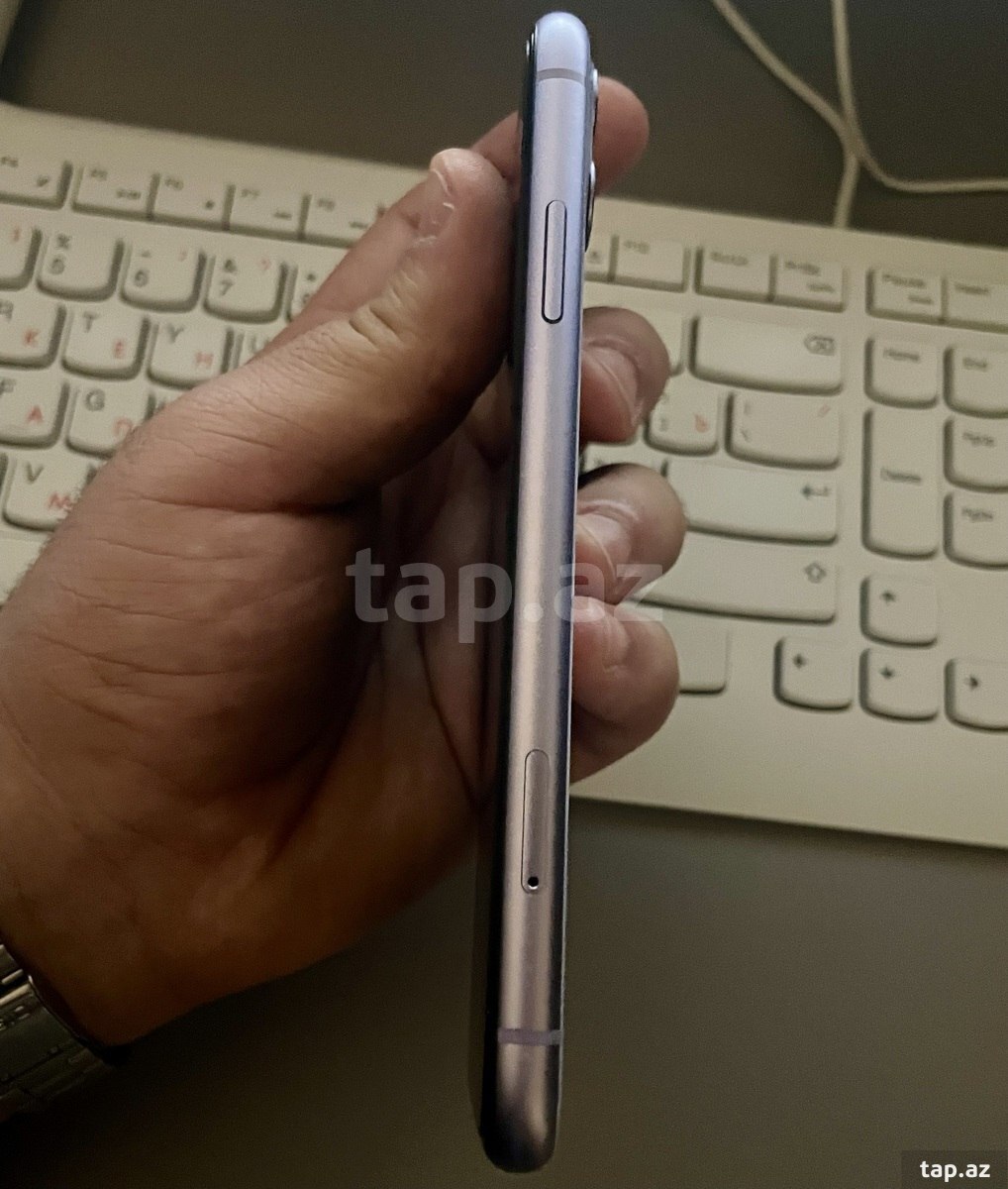 Apple iPhone 11 Purple 64GB/4GB (5)
