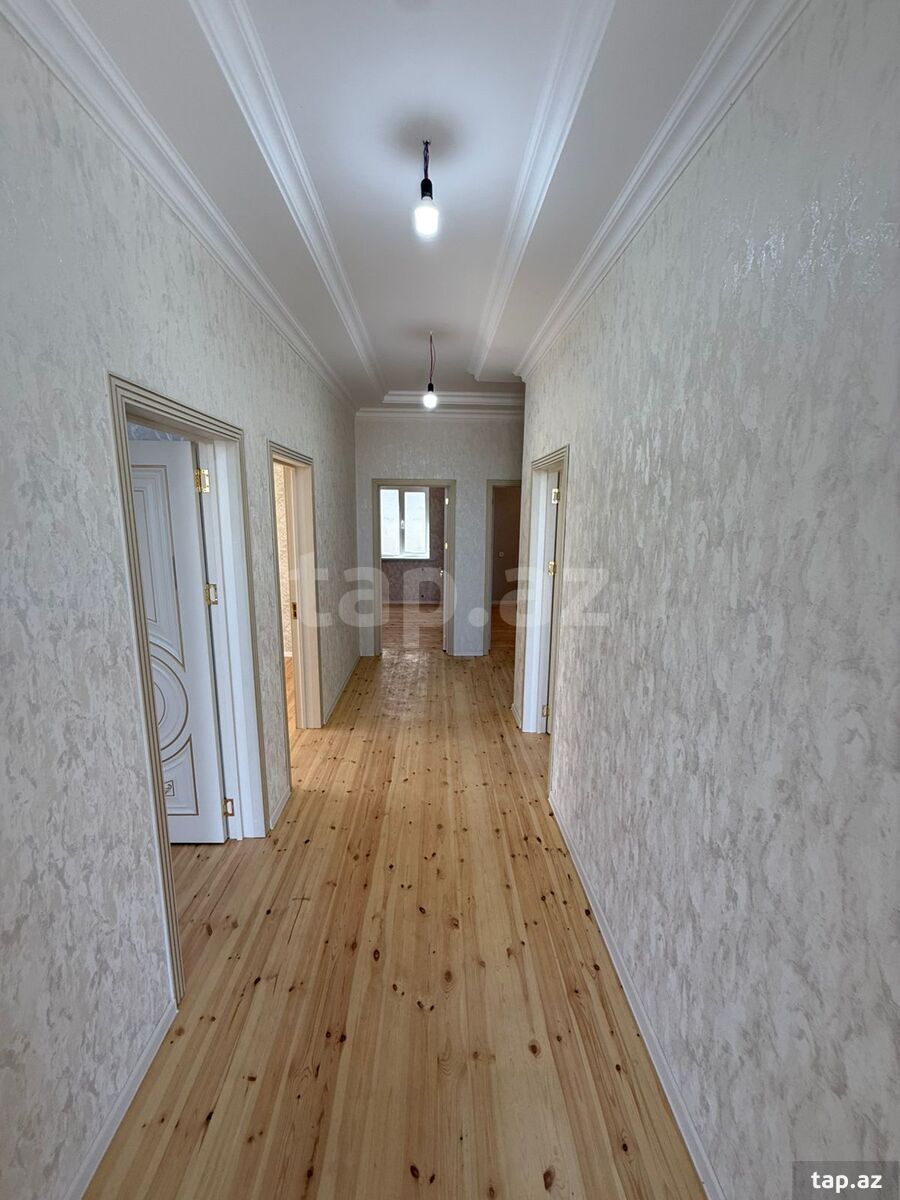 Həyət evi, Zabrat qəs. (10)