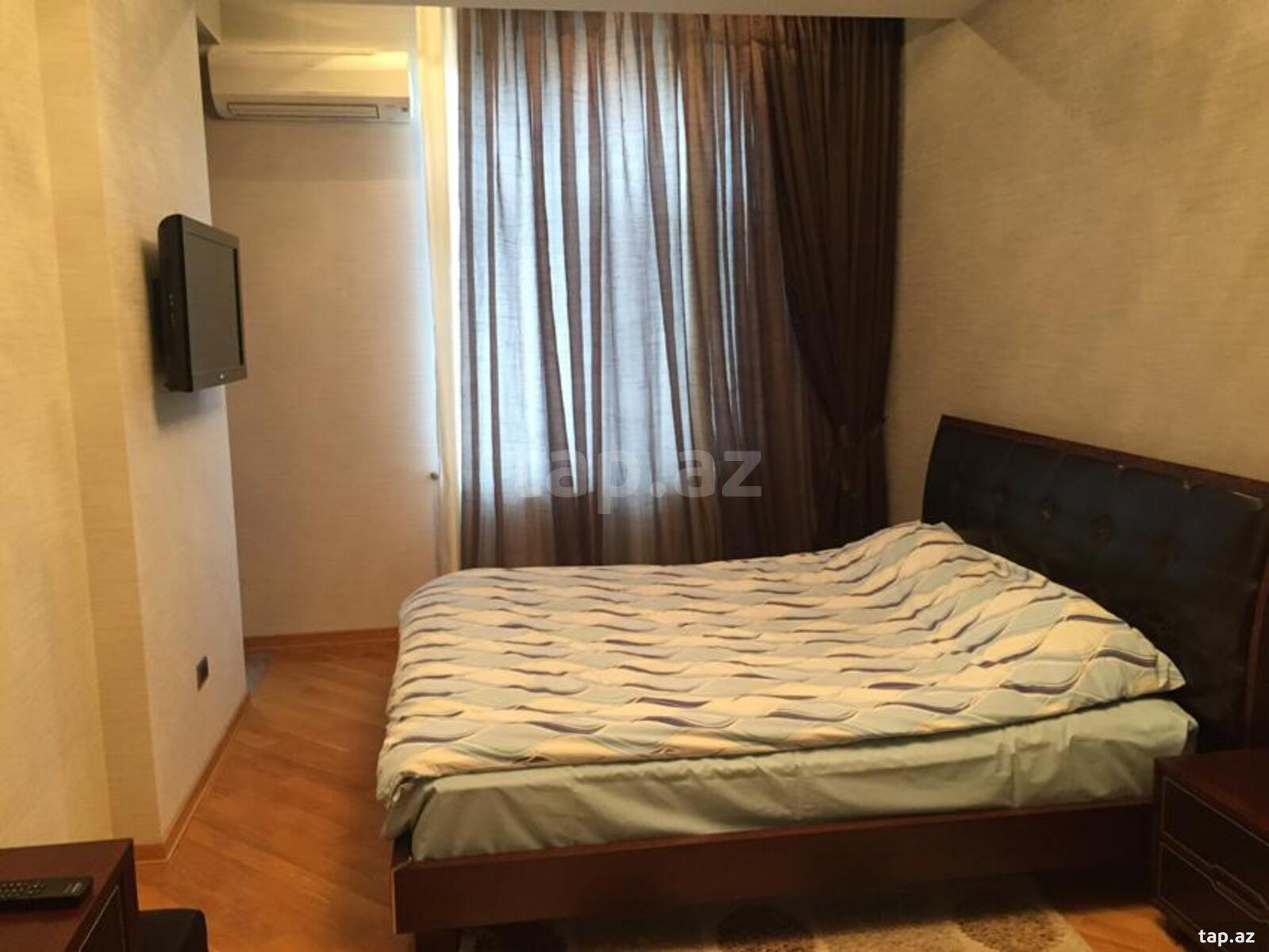 4-otaqlı yeni tikili kirayə verilir, 28 May m., 220 m² (22)