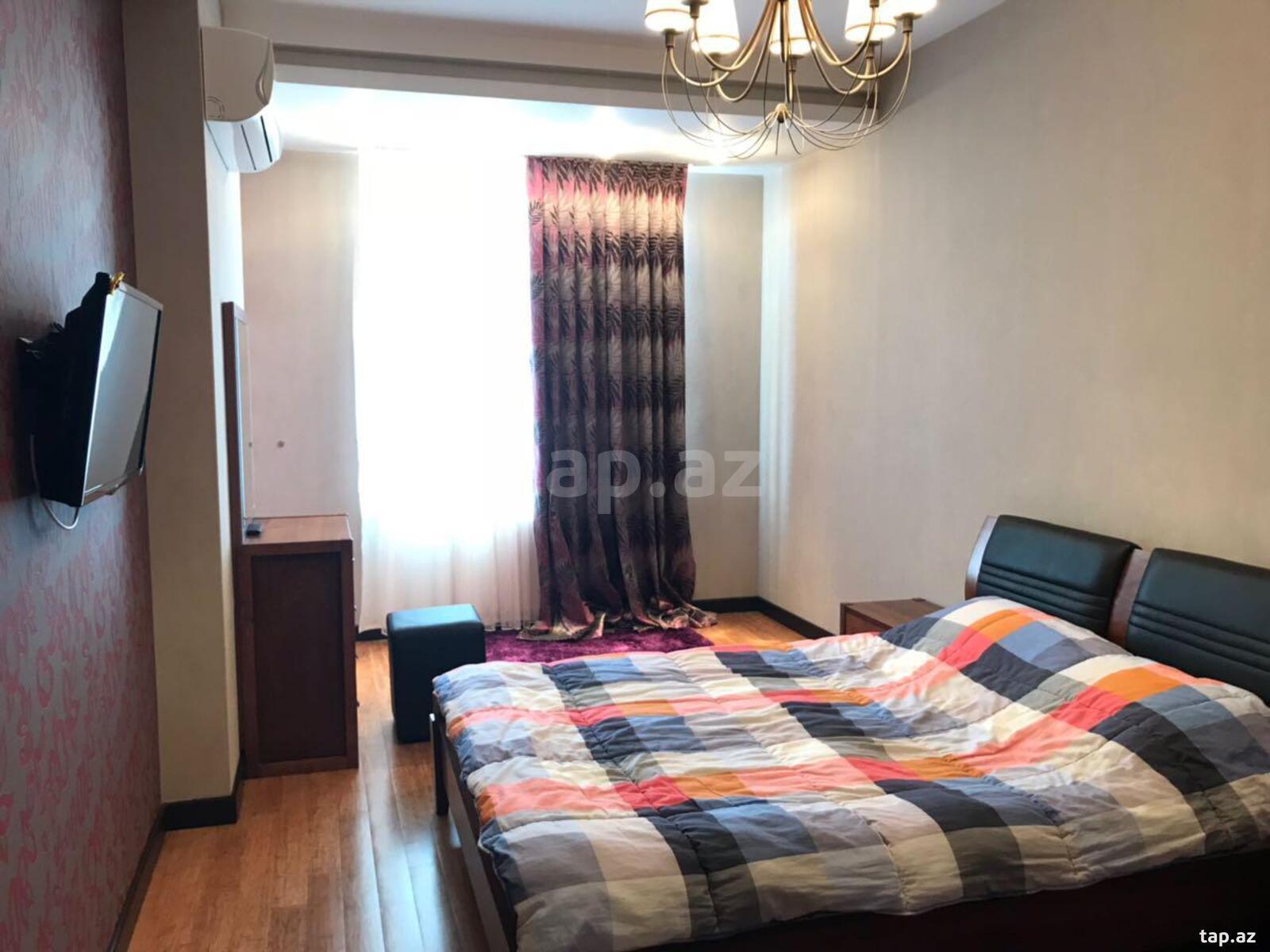 4-otaqlı yeni tikili kirayə verilir, 28 May m., 220 m² (14)
