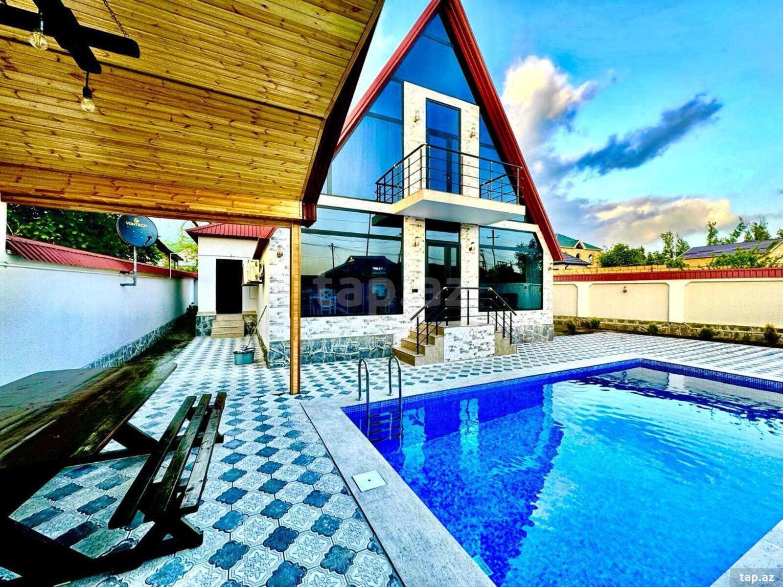 Villa, Qəbələ r.