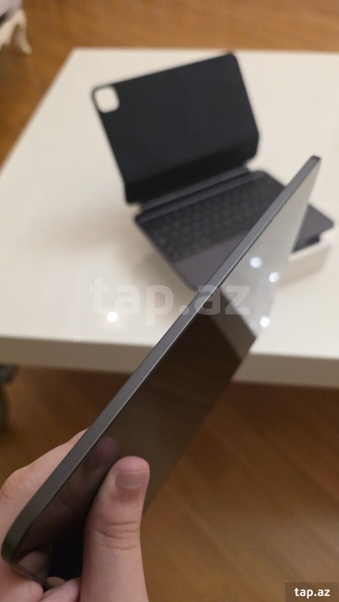 Apple iPad Pro 11 inch M4 256GB Space Black (6)