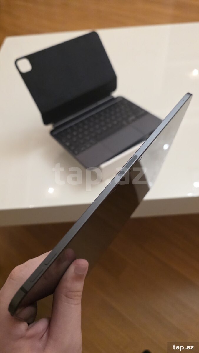 Apple iPad Pro 11 inch M4 256GB Space Black (8)