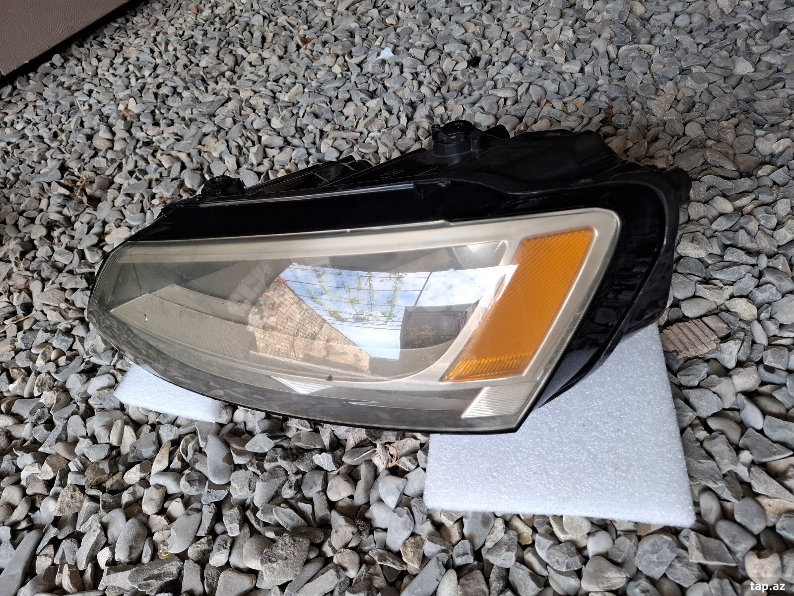 Volkswagen Jetta faraları (2)
