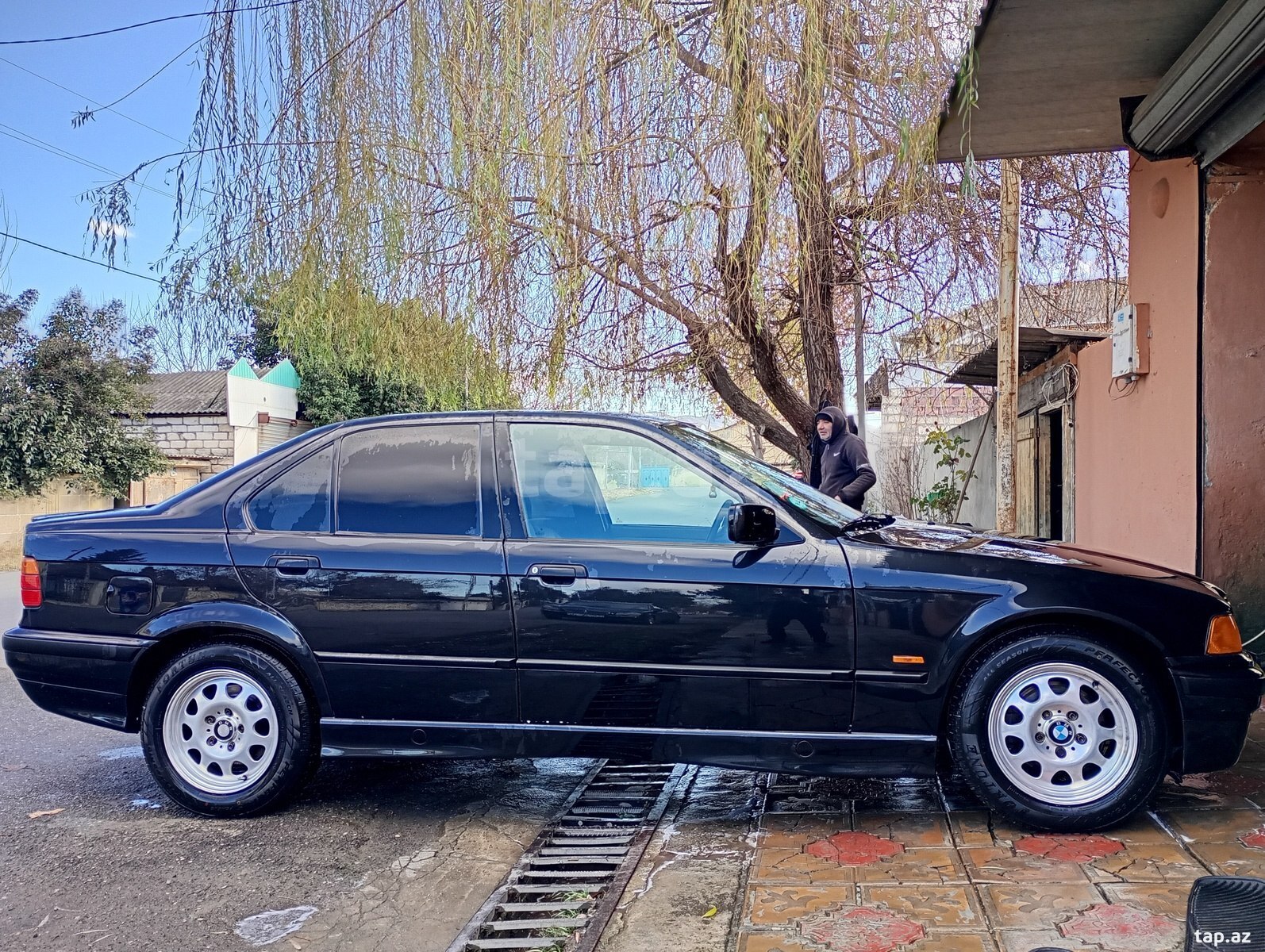BMW 320, 1997 il (3)
