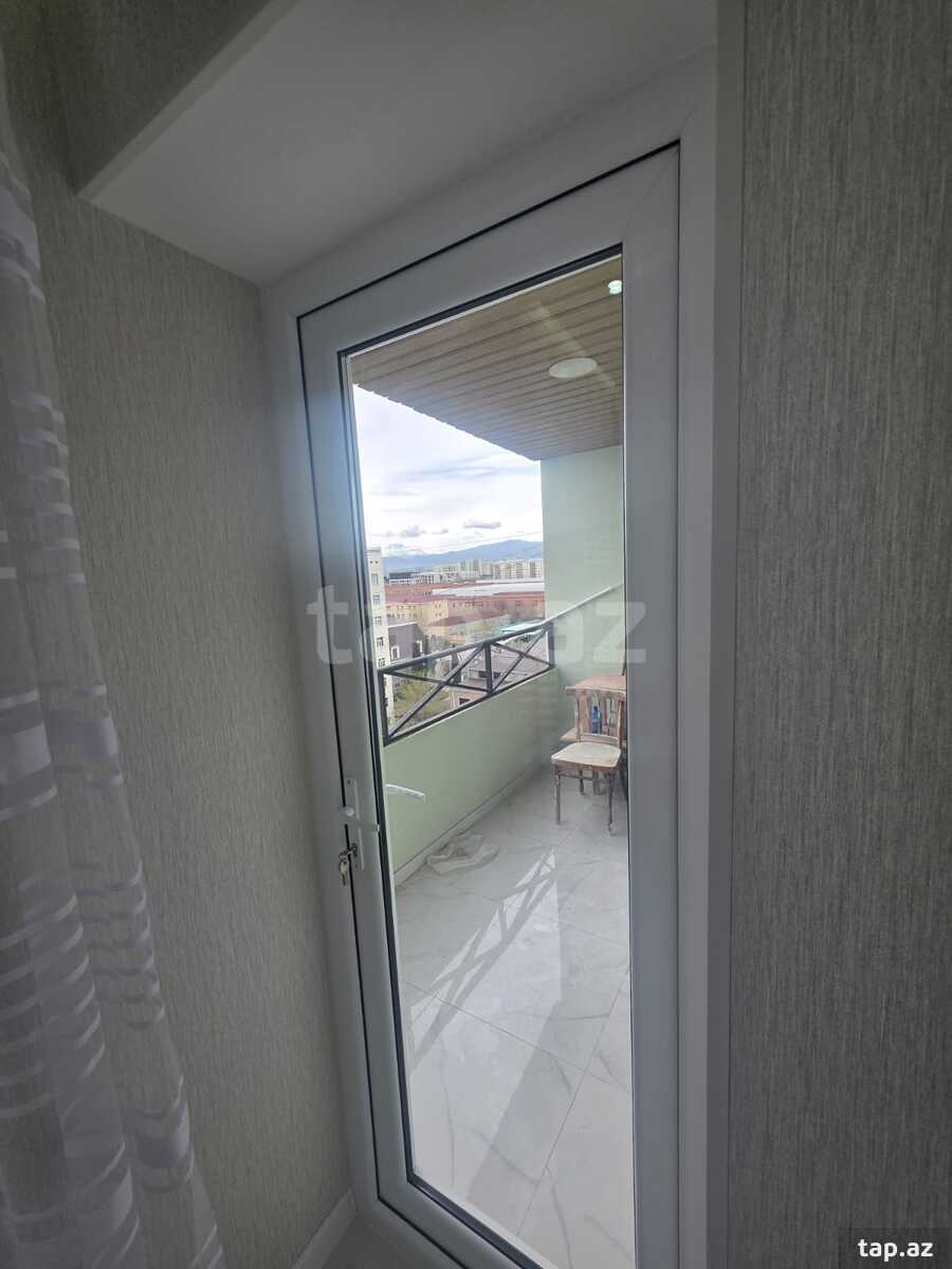 4-otaqlı mənzil, Gəncə ş., 85 m²